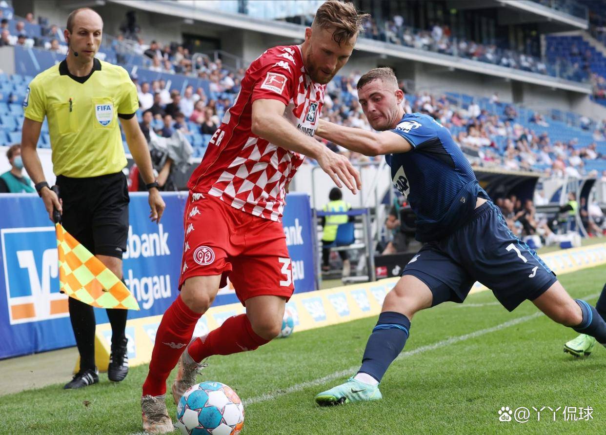 美因茨球员表现出色，力克对手的简单介绍