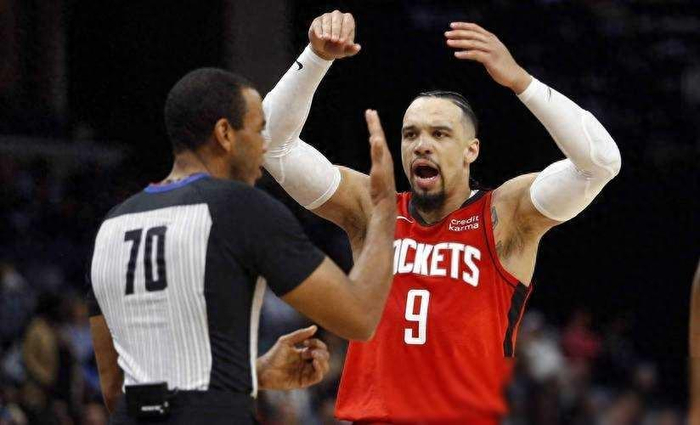 火箭客场击败爵士继续不败