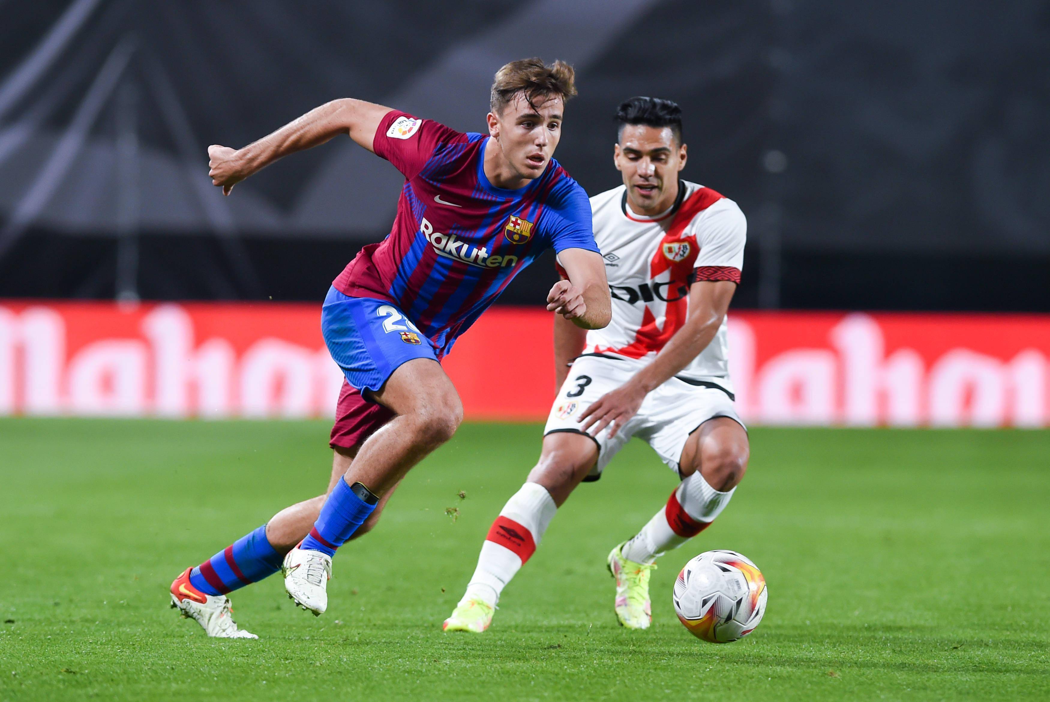 巴塞罗那逆转击败巴拉多利德，取得西甲联赛首胜的简单介绍