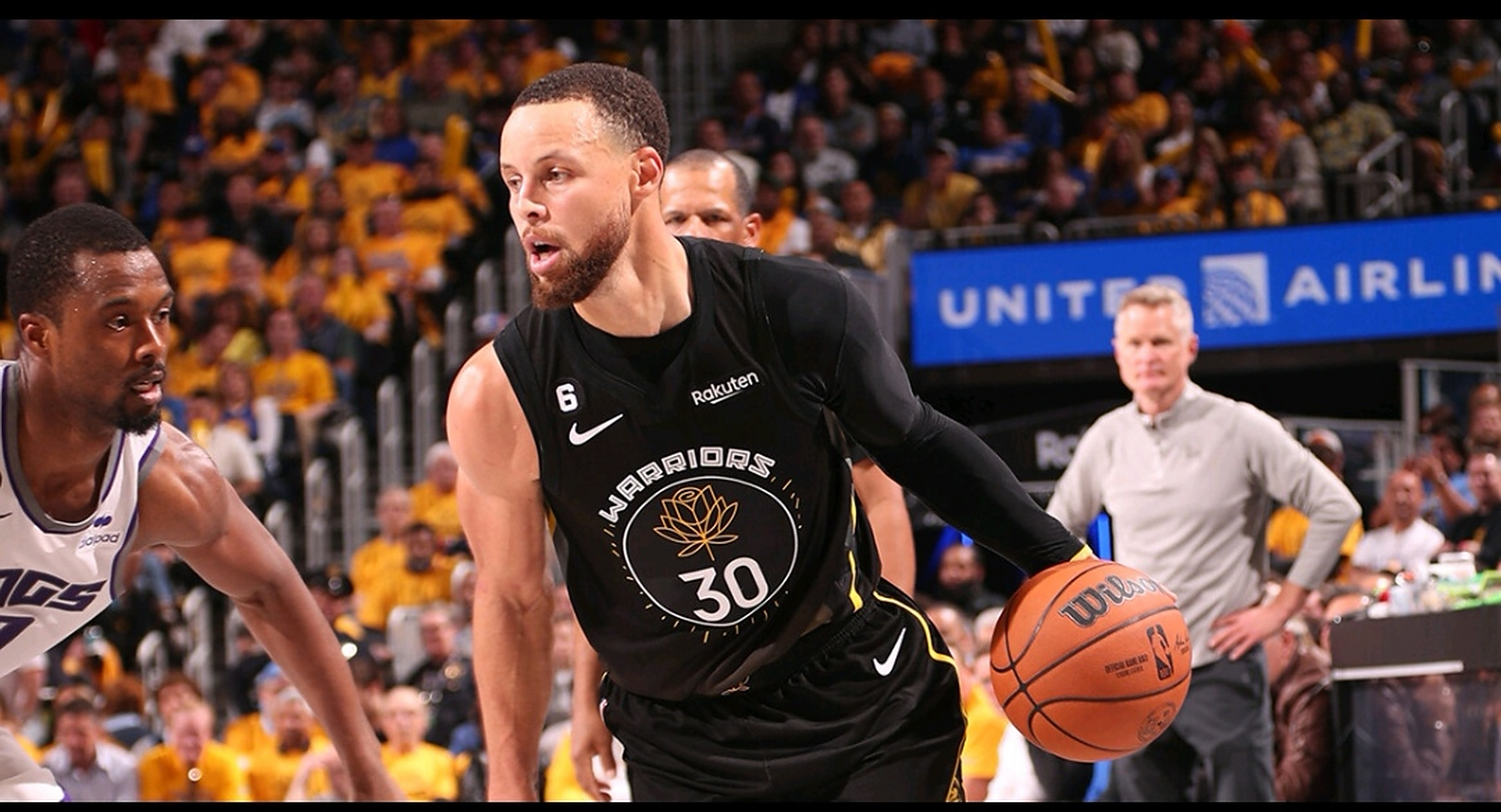 勇士胜国王,库里36分 勇士胜国王,库里36分