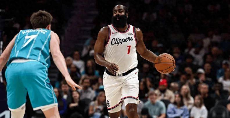 关于魔术绝杀骑士，哈登高光表现的信息